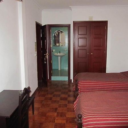 Residencia Filipe Hotel Guarda Szoba fotó