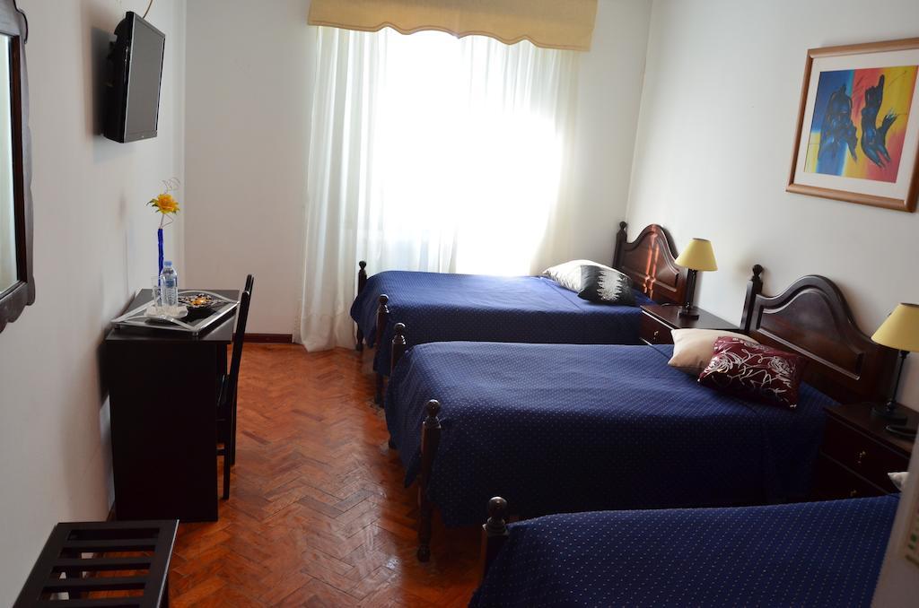 Residencia Filipe Hotel Guarda Szoba fotó