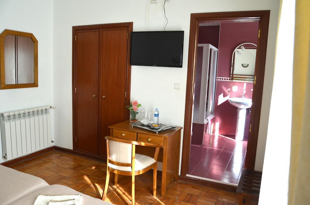 Residencia Filipe Hotel Guarda Szoba fotó