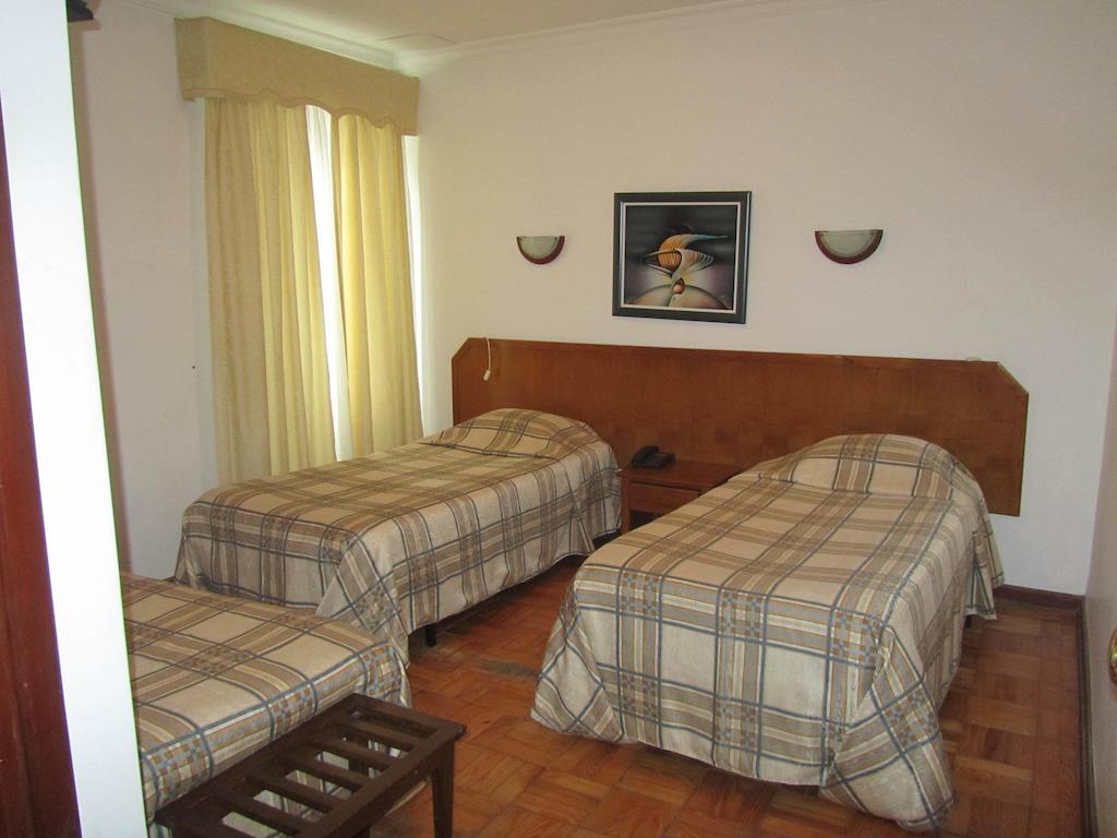 Residencia Filipe Hotel Guarda Szoba fotó